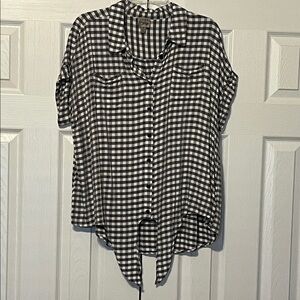 Black and White Checkered Como Vintage Women's Top
